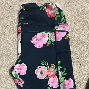 ✨SOLD✨ Blue/pink floral leggings